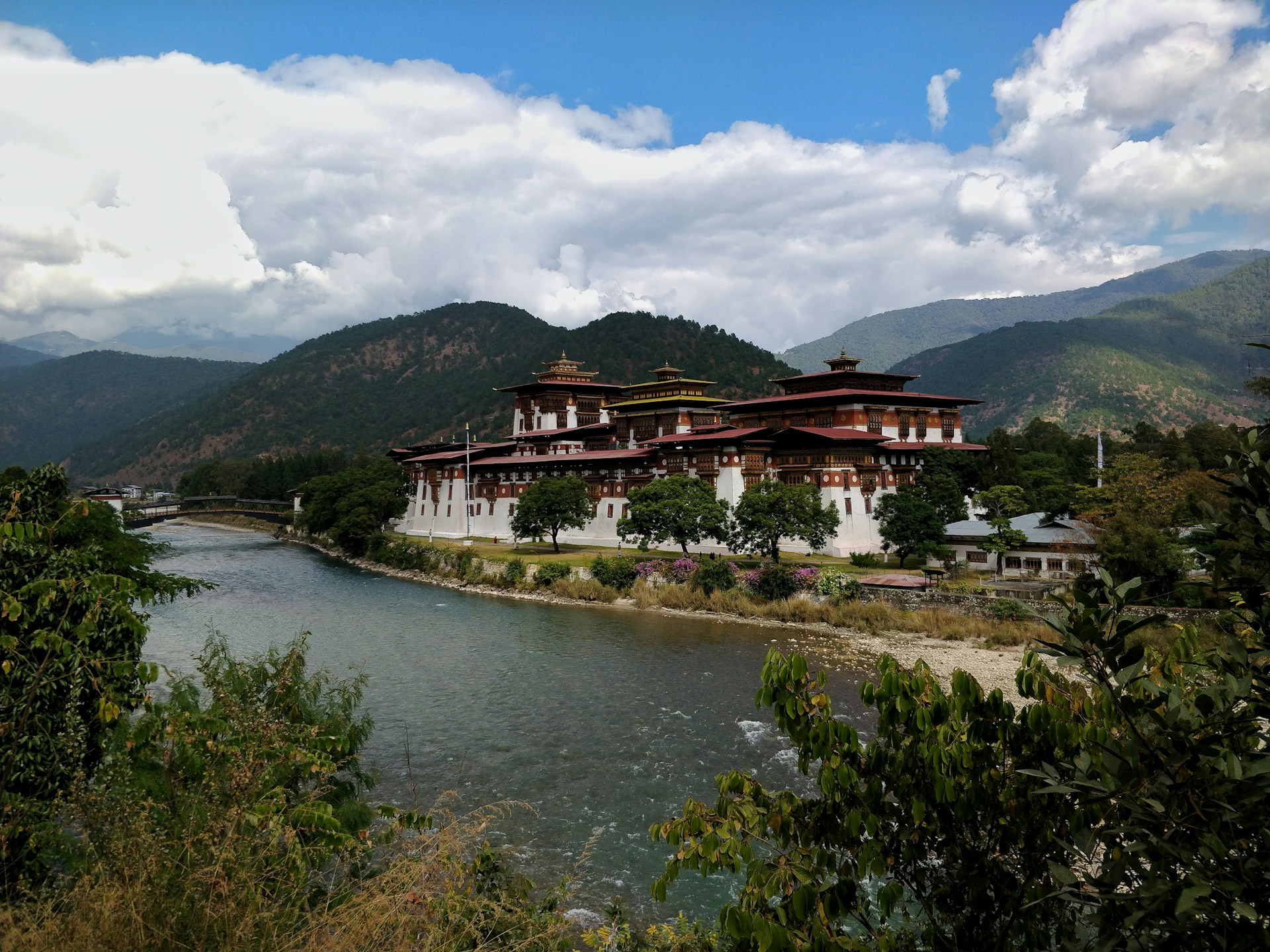 hotel,resort and homestay in bhutan